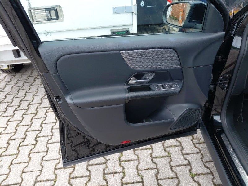 MERCEDES-BENZ GLA 200 d BUSINESS EXTRA AUTO 150 CV