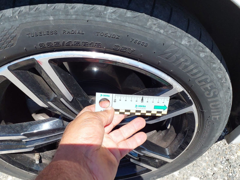 BMW 320d TOURING xDRIVE MHEV 48V AUTO 190 CV – IVA ESPOSTA