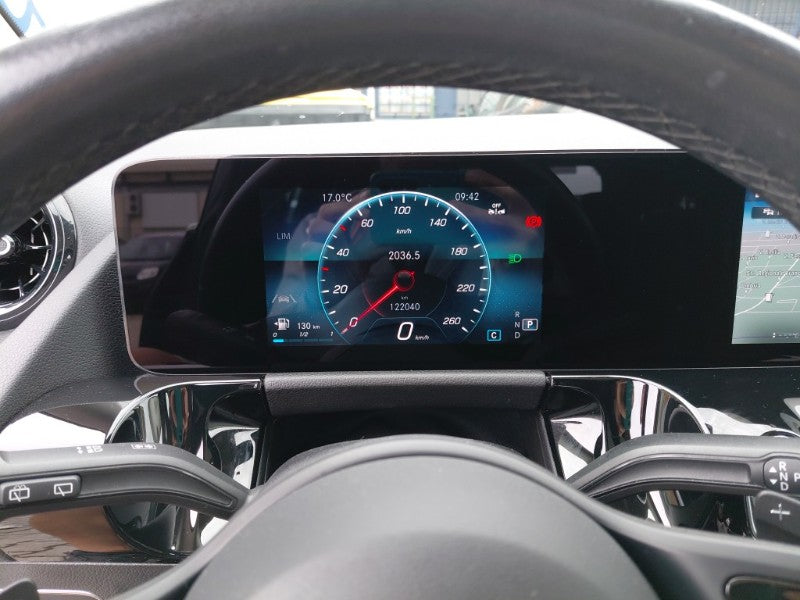 MERCEDES-BENZ GLA 200 d BUSINESS EXTRA AUTO 150 CV