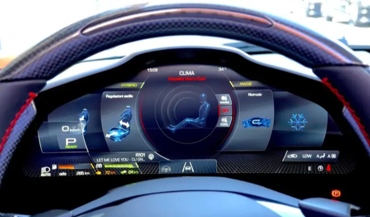 Ferrari SF90 Spider – Configurazione Full Optional – Nero
Prezzo: € 590.000