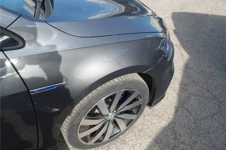 Volkswagen Golf 5p 1.4 tsi Gte plug in Hybrid dsg Sequential Hybrid km 89.773.  Anno 03/2018.      Prezzo 13.900