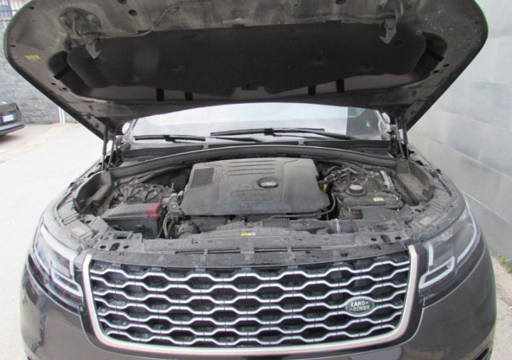 ❌ motore KO ❌Land rover Range Rover Velar 2.0d i4 mhev Auric Edition 4wd 
(204 cv), Hybrid, , 104741 km, 30/03/2022 motore ko