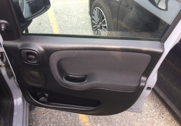 Fiat Panda 1.2 Easy  Gpl 69cv my19 Manual 
 49832 km, 29/11/2019                 GPL CASA MADRE