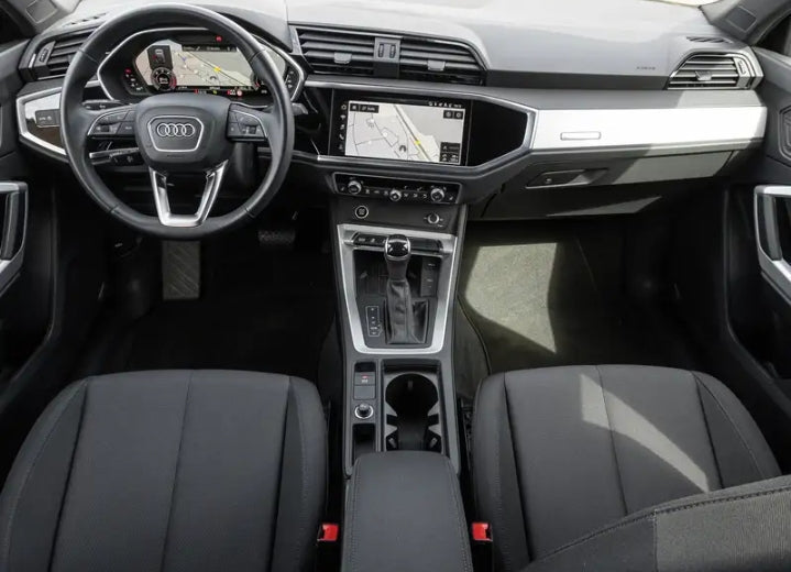 Audi Q3 Sportback 35 2.0 TDI    150 CV S-TRONIC.        Business Plus                        anno 07/04/2021.    Km 59876.  Prezzo € 25.900