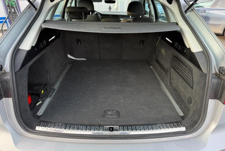 Audi A6 Avant 40 2.0 tdi mhev Business Sport quattro ultra s-tronic Sequential Hybrid
(204PS), Hybrid, , 67689 km, 06/12/2021 €24.900
