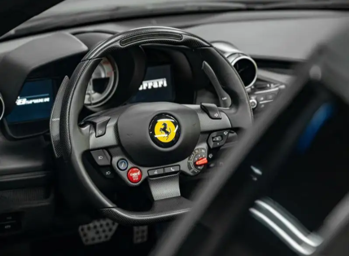 FERRARI F8 SPIDER – 4.0 V8 TURBO – 721 CV – APRILE 2022 prezzo 370.000