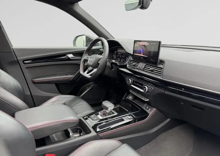Audi Q5 Sportback 40 2.0 TDI MHEV 12V s-line S- tronic Hybrid – 204 CV                  anno 07/2022. Prezzo 30.900