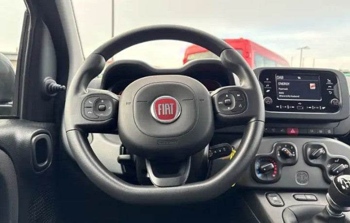 Fiat Panda 1.0 firefly hybrid s&s 70cv Manual Hybrid
(70PS), Hybrid, , 42128 km, 30/11/2023 ,