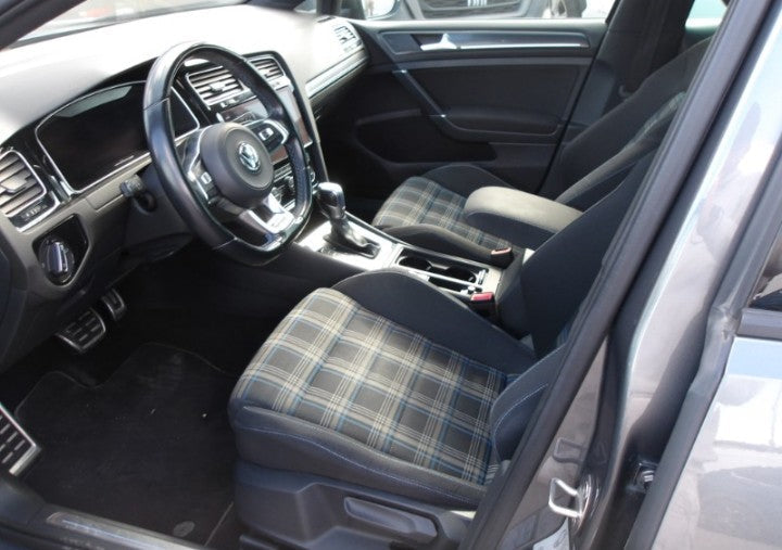 Volkswagen Golf 5p 1.4 tsi Gte plug in Hybrid dsg Sequential Hybrid km 89.773.  Anno 03/2018.      Prezzo 13.900