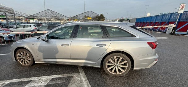 Audi A6 Avant 40 2.0 tdi mhev Business Sport quattro ultra s-tronic Sequential Hybrid
(204PS), Hybrid, , 67689 km, 06/12/2021 €24.900