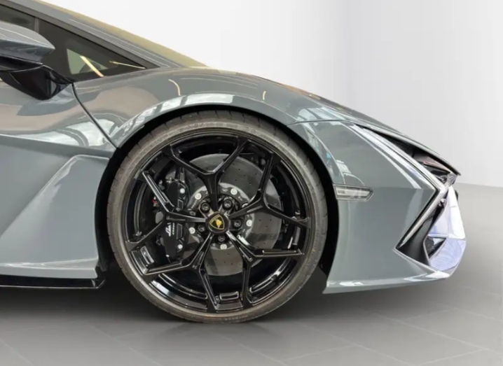 ❌ venduta ❌ Lamborghini Revuelto V12 Plug-in Hybrid –1.016 CV prezzo 570.000€