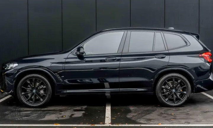 BMW X3 xDrive 20d M Sport 48V Hybrid – 190 CV – PARI AL NUOVO – 11.979 km      immatricolazione 20.11.2024.     Prezzo 36.500