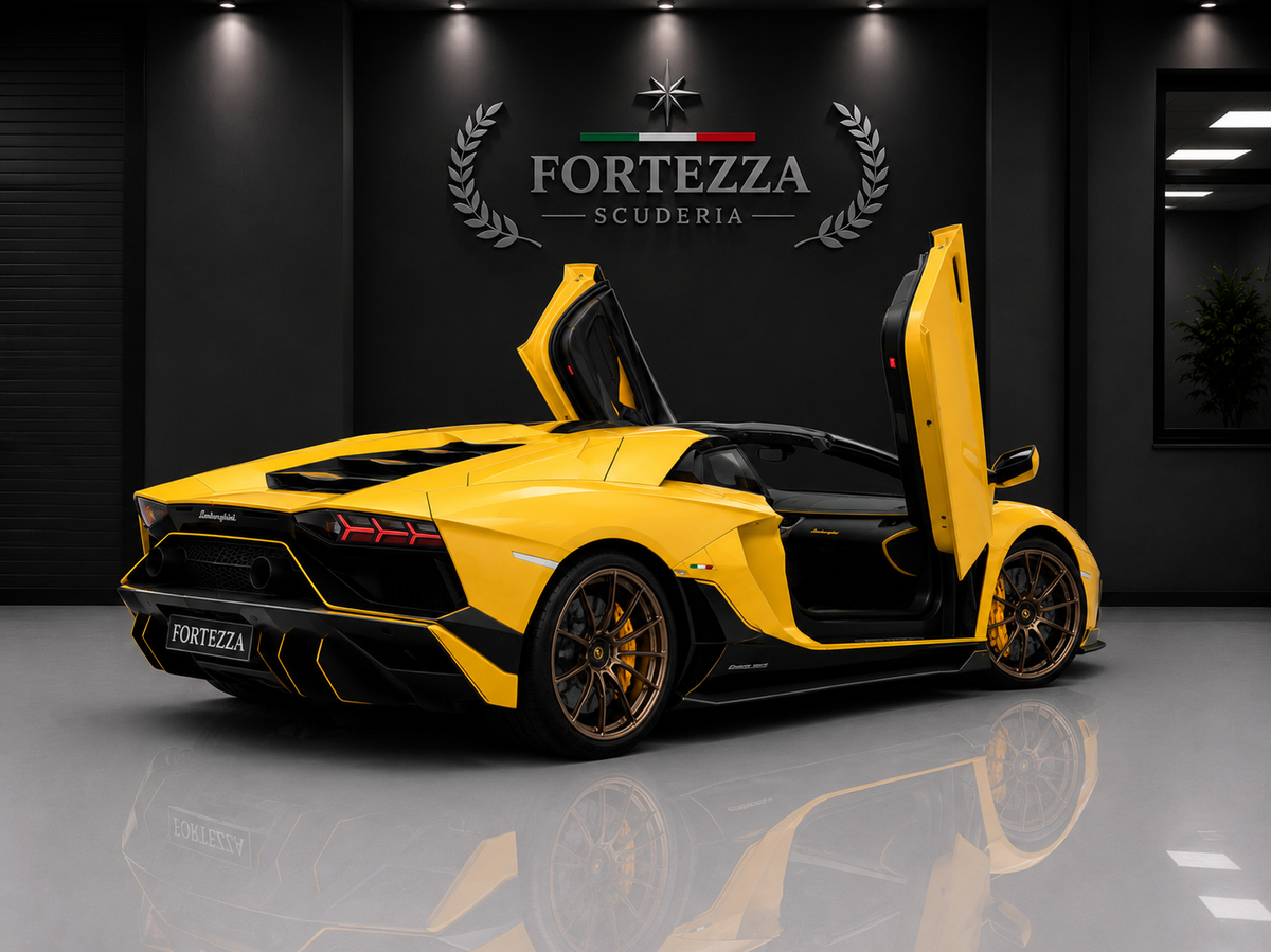 Lamborghini Aventador Ultimae Roadster LP780-4
1 di 250 esemplari al mondo PREZZO 820.000