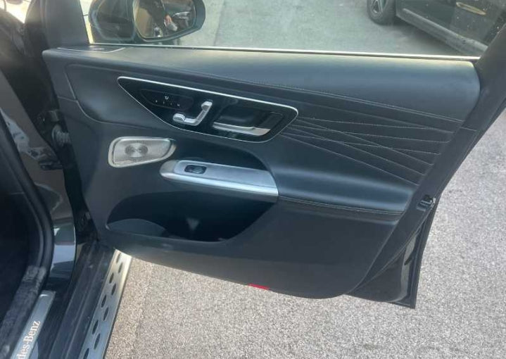 Mercedes Glc 220 d AMG Premium Plus 4matic auto Sequential Hybrid
(197PS), Hybrid, , 103054 km, 28/04/2023. € 37.900