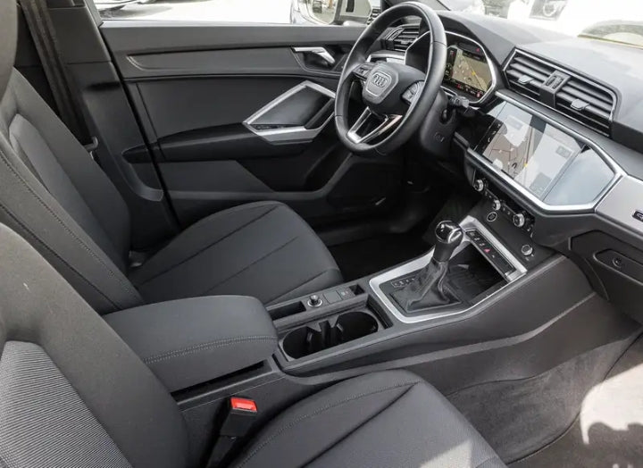 Audi Q3 Sportback 35 2.0 TDI    150 CV S-TRONIC.        Business Plus                        anno 07/04/2021.    Km 59876.  Prezzo € 25.900