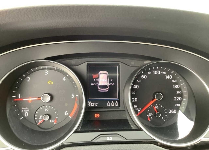 Volkswagen Passat Var. 2.0TDI SCR EVO 150 CV Business DSG Sequential Diesel - anno 2022 € 13900