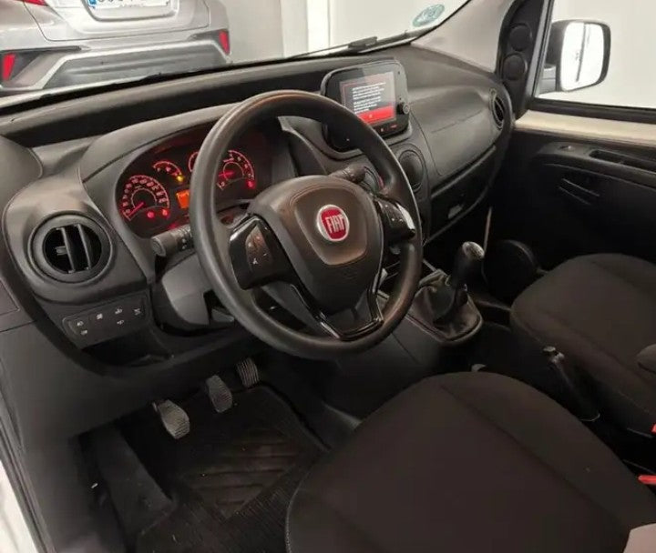 Fiat Fiorino cargo 1.3 mjt 95cv ecojet SX E6d-temp Manual Diesel
116492 km, 29/11/2021