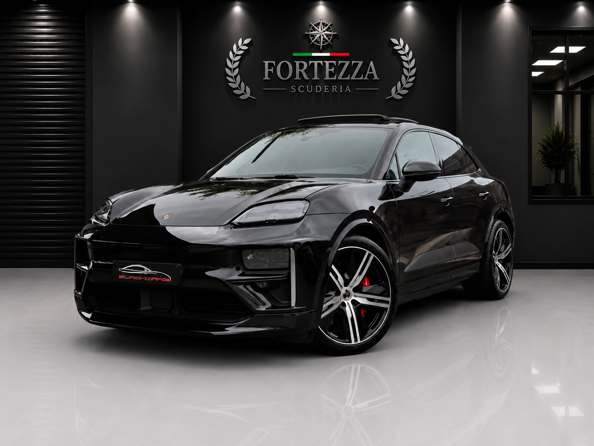 ❌ venduta ❌Porsche Macan Turbo Electric MY2024 – Head-Up Display | Tetto Panoramico | Matrix LED | BOSE | Passenger Display | Cerchi Exclusive Design da 22"
⚡ 639 CV | 1.900 km | Full Optional | Pari al Nuovo.    Prezzo 89.000€