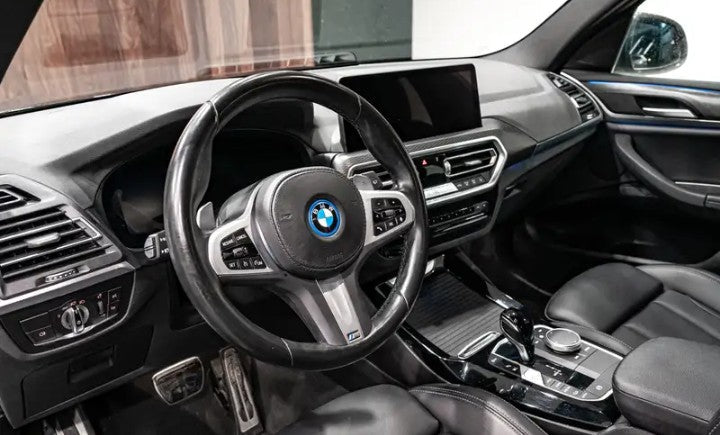 BMW X3 xDrive 20d M Sport 48V Hybrid – 190 CV – PARI AL NUOVO – 11.979 km      immatricolazione 20.11.2024.     Prezzo 36.500