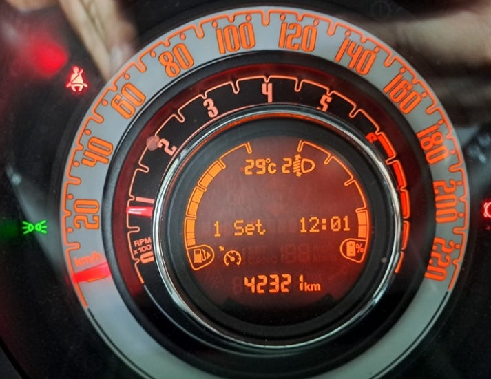FIAT  500
Anno 2020.  Prezzo 6.900
Tipo 1.0 hybrid Lounge 70cv