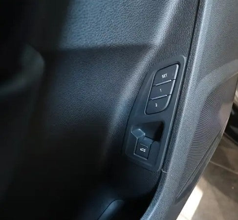 Audi Q3 Sportback 35 TDI  quattro    S-TRONIC Sequential Diesel 150cv  km 28440        s-line  interno /esterno.               Anno 27/03/2023