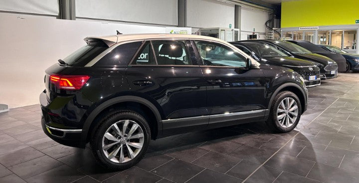 Volkswagen T-Roc 1.5 tsi Style dsg Sequential 
(150cv.) 83078 km,