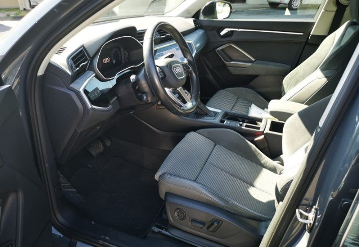❌ venduta ❌Audi Q3 40 2.0 tdi Business Advanced quattro 200cv s-tr Sequential Diesel
km 110900 certificati.                  Euro 18.900 iva compresa