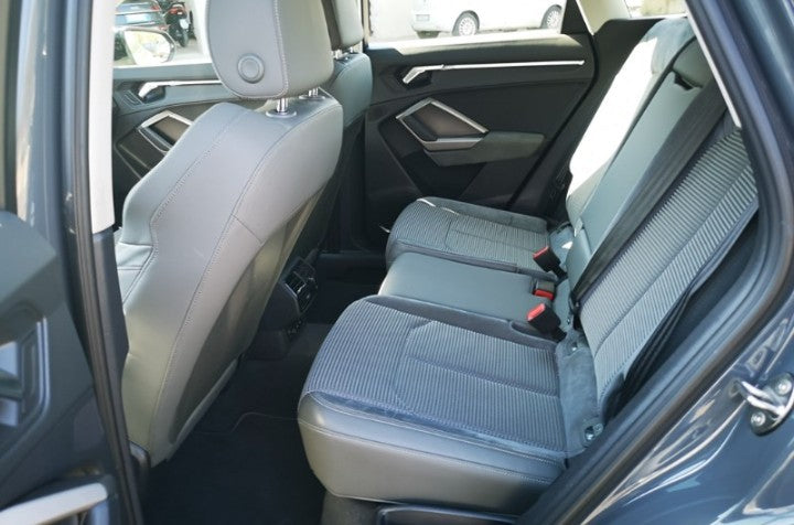 ❌ venduta ❌Audi Q3 40 2.0 tdi Business Advanced quattro 200cv s-tr Sequential Diesel
km 110900 certificati.                  Euro 18.900 iva compresa