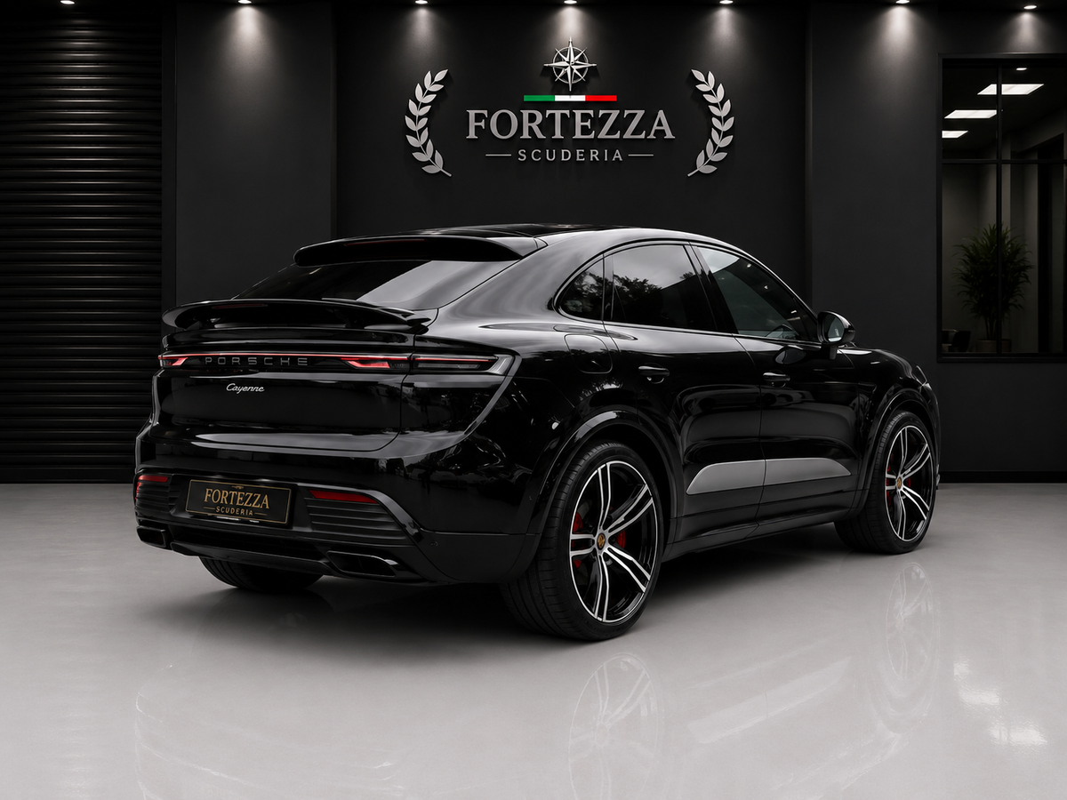 ❌ venduta ❌Porsche Macan Turbo Electric MY2024 – Head-Up Display | Tetto Panoramico | Matrix LED | BOSE | Passenger Display | Cerchi Exclusive Design da 22"
⚡ 639 CV | 1.900 km | Full Optional | Pari al Nuovo.    Prezzo 89.000€