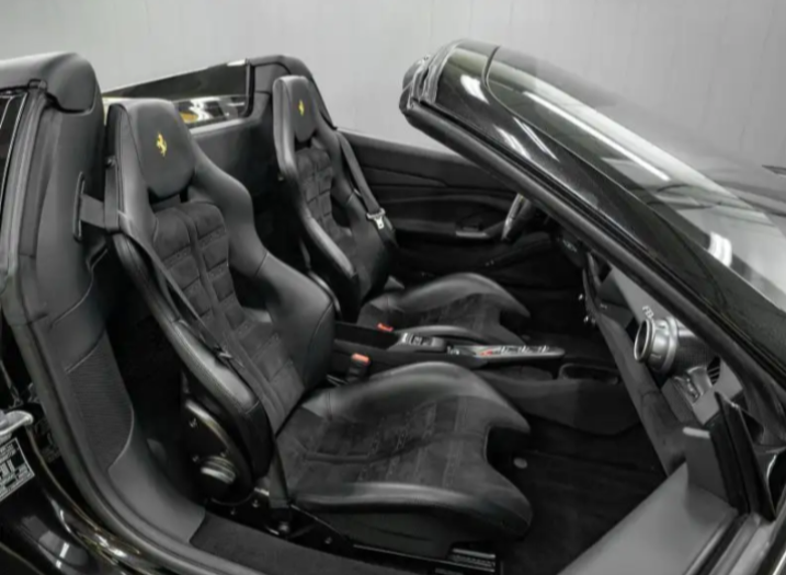 FERRARI F8 SPIDER – 4.0 V8 TURBO – 721 CV – APRILE 2022 prezzo 370.000