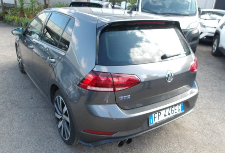 Volkswagen Golf 5p 1.4 tsi Gte plug in Hybrid dsg Sequential Hybrid km 89.773.  Anno 03/2018.      Prezzo 13.900