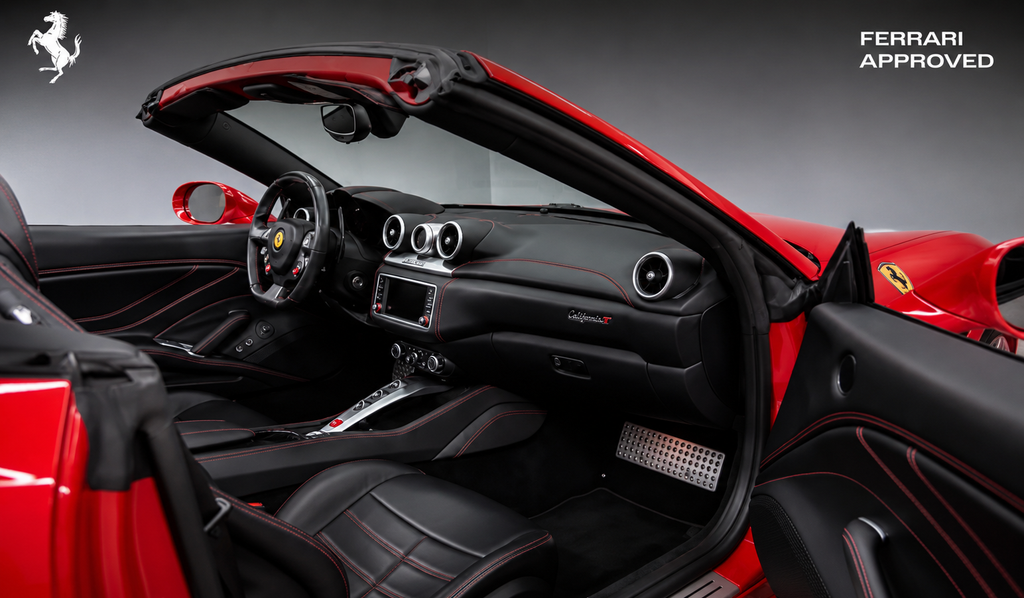Ferrari California T Handling Speciale – Rosso Corsa
Prezzo: € 149.000